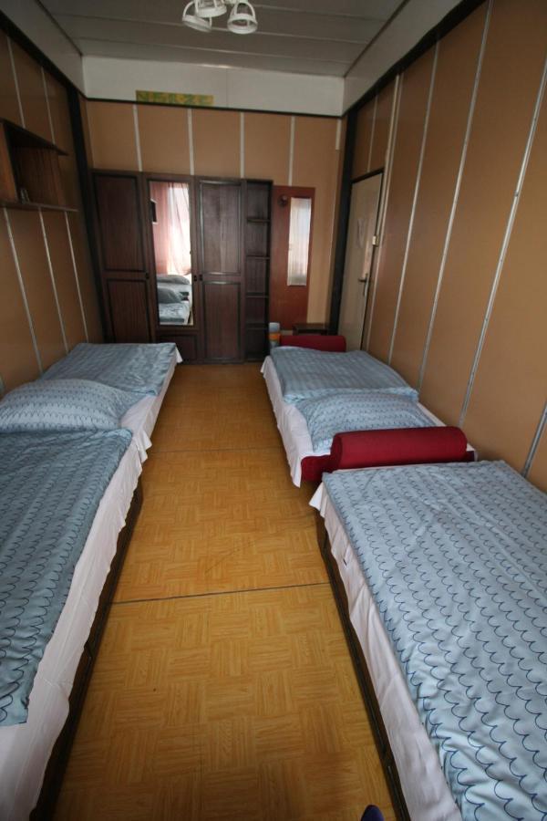 Garni Hotel Liptovský Mikuláš Екстериор снимка